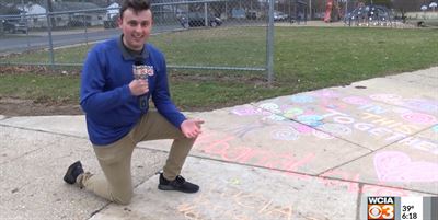 image Families Brighten Up Sidewalks