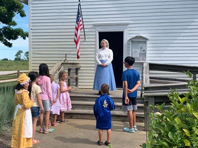 image Summer in the Schoolhouse