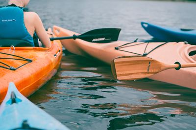 image Paddle with a Naturalist