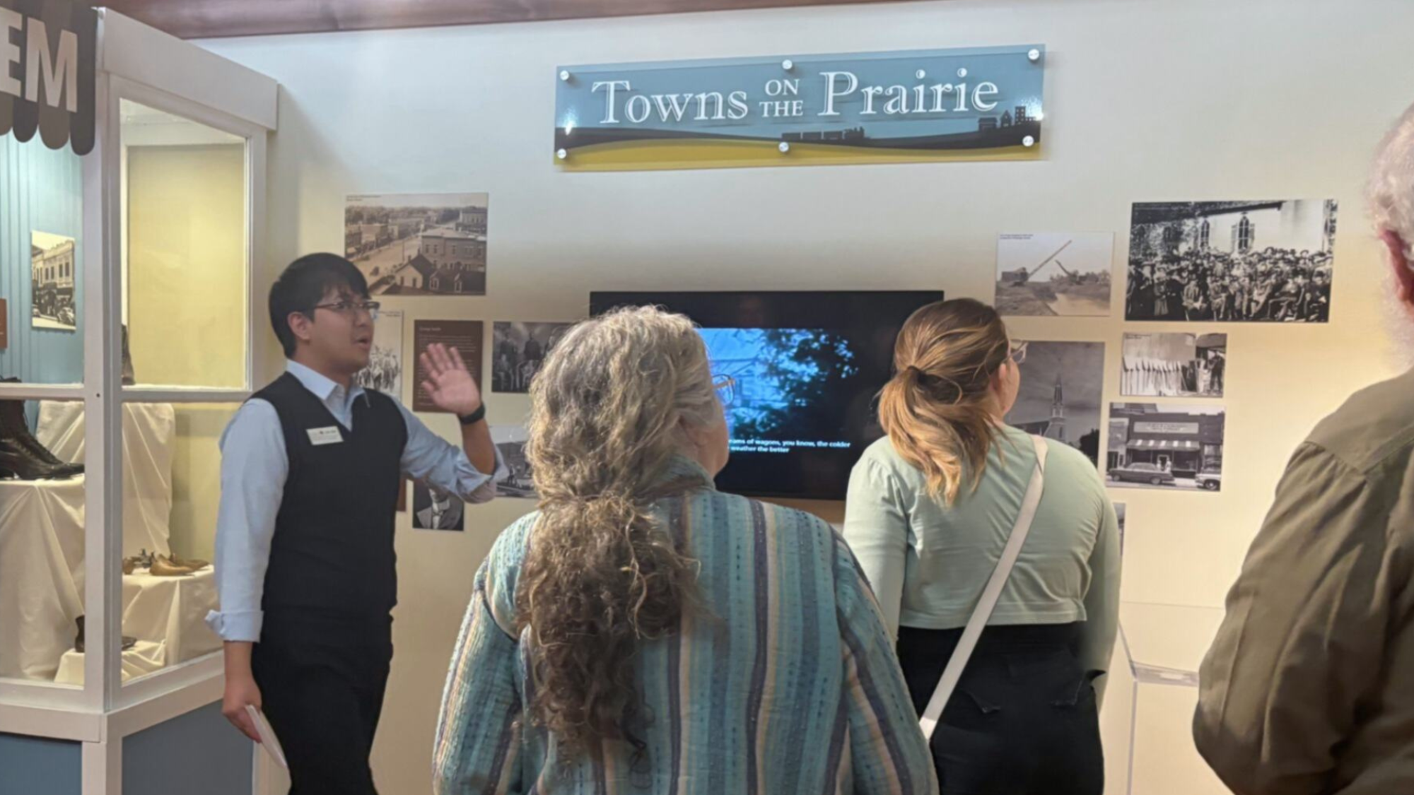 MUSEUM DOCENT TRAINING FOR BEGINNERS